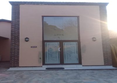 hinge door glass and aluminium